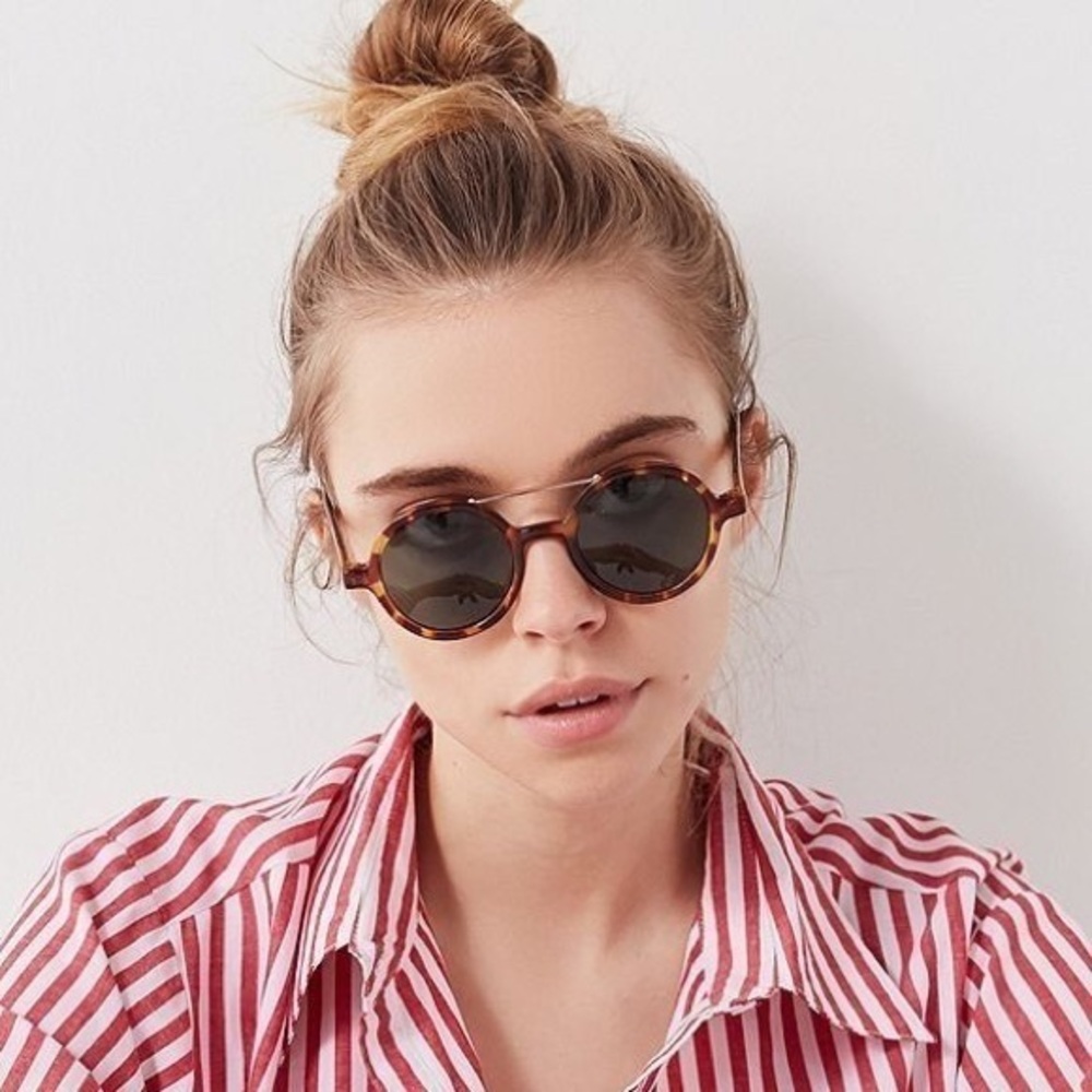 KOMONO Vivien Tortoise Demi Sunglasses NEW round brown gold UV400